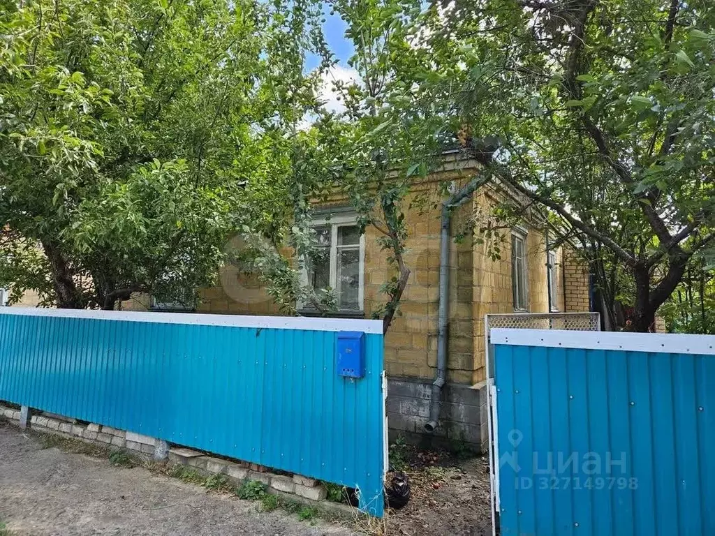 Дом в Ставропольский край, Изобильный ул. Гагарина, 14 (67 м) - Фото 1