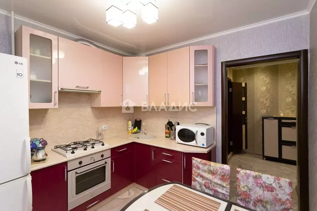 1-к кв. Владимирская область, Владимир ул. Комиссарова, 3б (39.0 м) - Фото 2