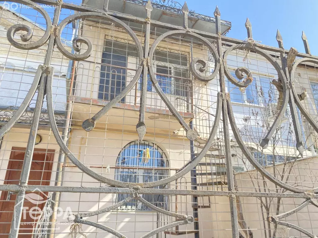 4-комнатная квартира: Евпатория, улица Дёмышева, 124 (101.5 м) - Фото 2