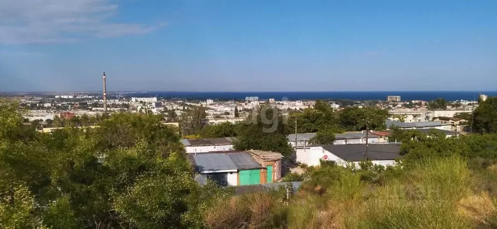 Участок в Крым, Феодосия ул. Анюнаса (10.0 сот.) - Фото 1