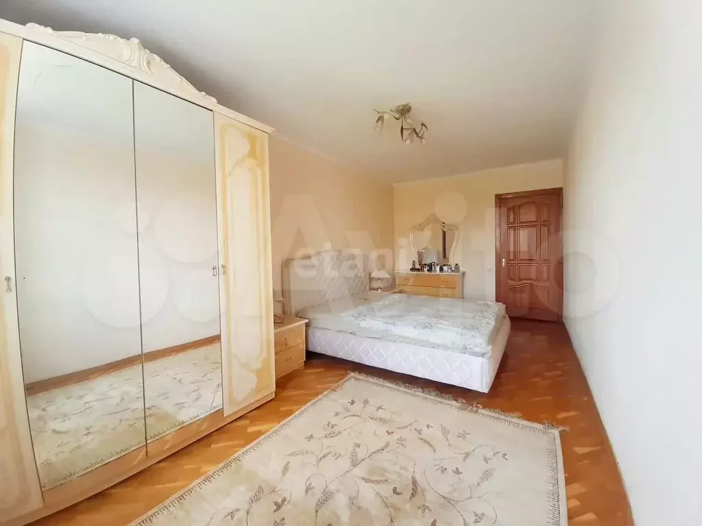 3-к. квартира, 70 м, 6/9 эт. - Фото 0