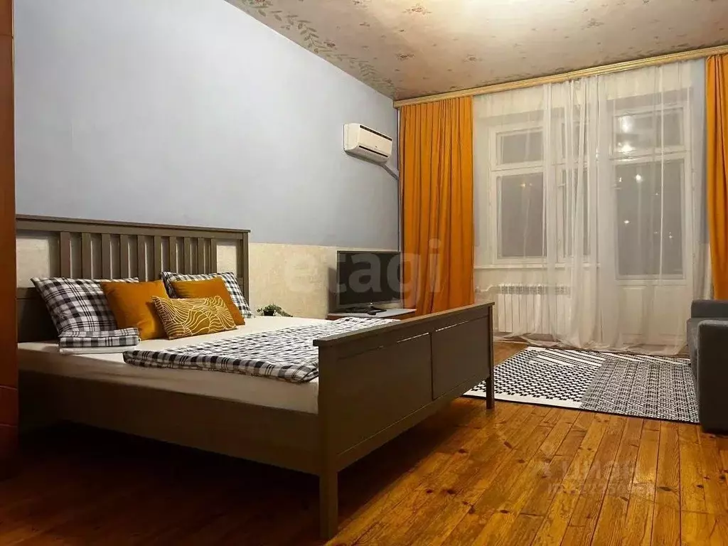 1-к кв. Татарстан, Казань ул. Нурсултана Назарбаева, 10 (65.0 м) - Фото 0