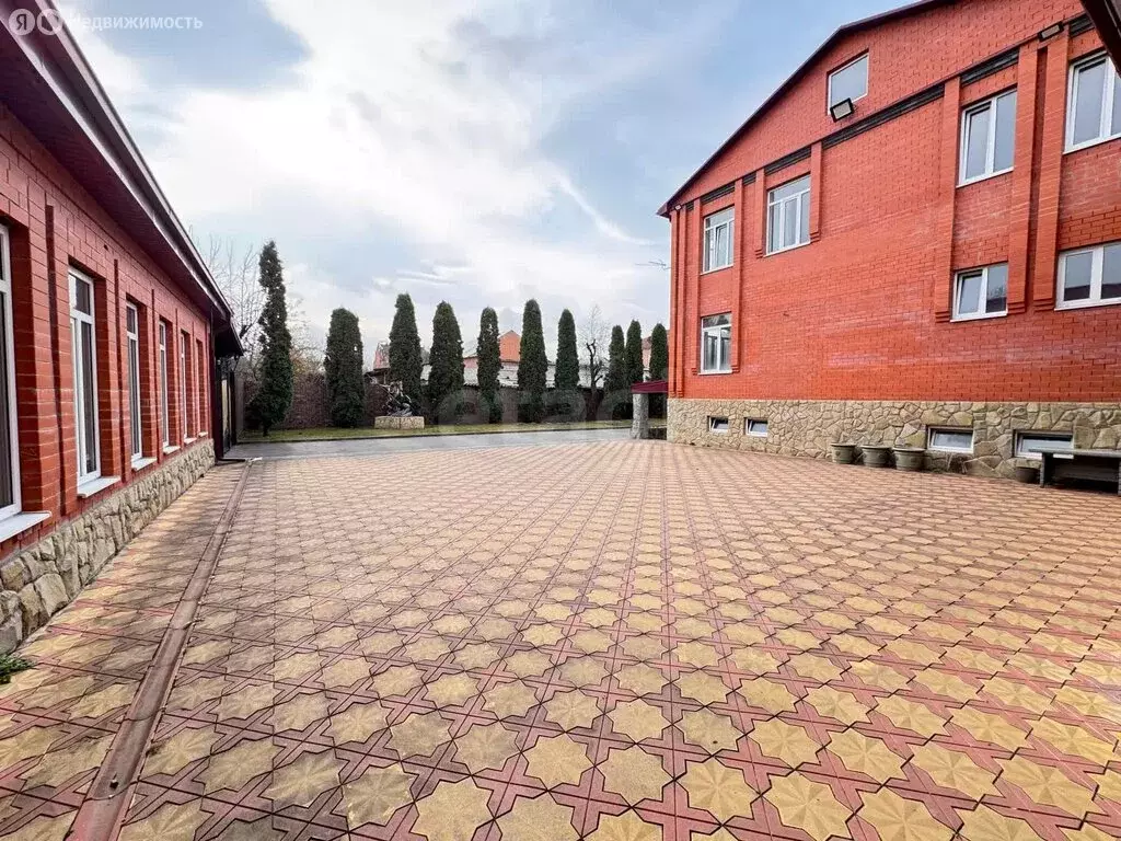 Дом в Гизель, улица Кирова (100 м) - Фото 1