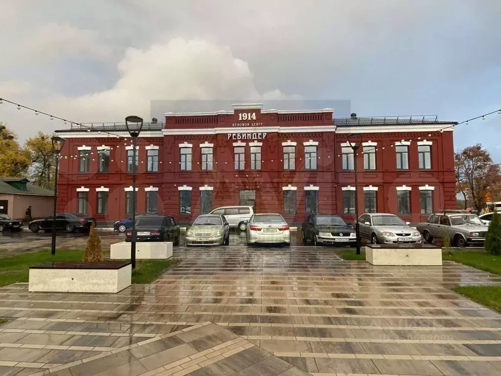 Торговая площадь в Белгородская область, Шебекино Московская ул., 16А ... - Фото 1