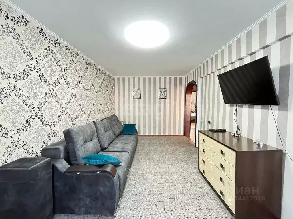 3-к кв. Алтай, Горно-Алтайск Коммунистический просп. (72.0 м) - Фото 1