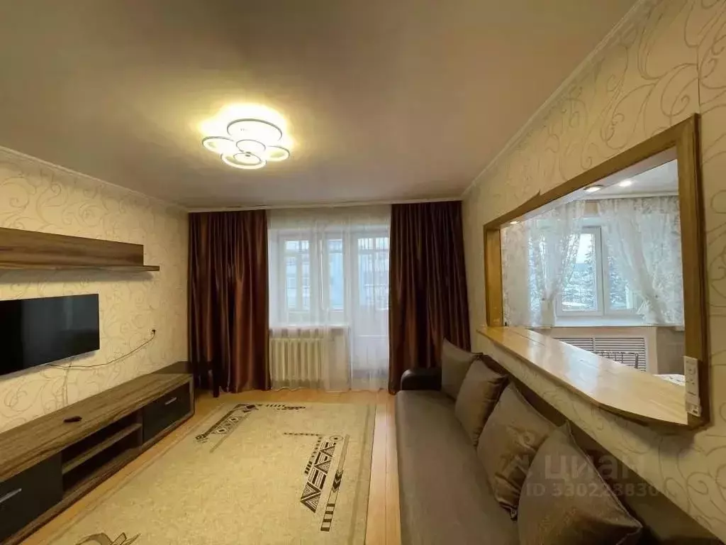 3-к кв. Саха (Якутия), Ленск Первомайская ул., 15 (70.0 м) - Фото 1