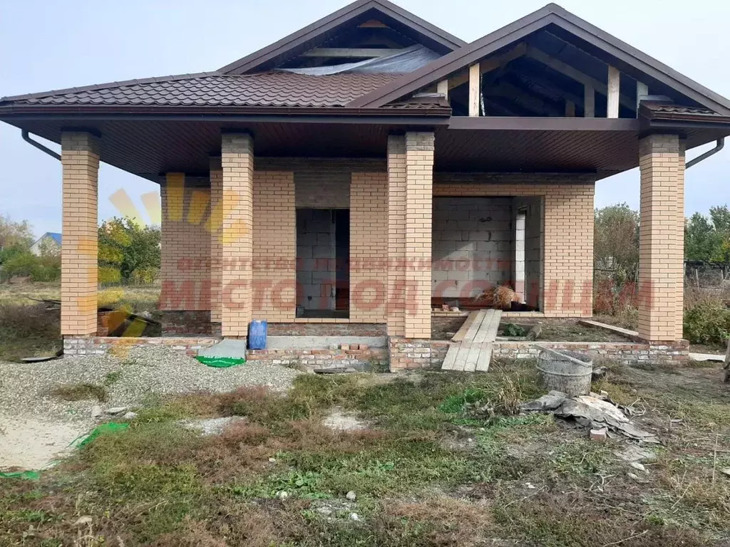 Дом в Краснодарский край, Ейский район, Александровское с/пос, с. ... - Фото 1