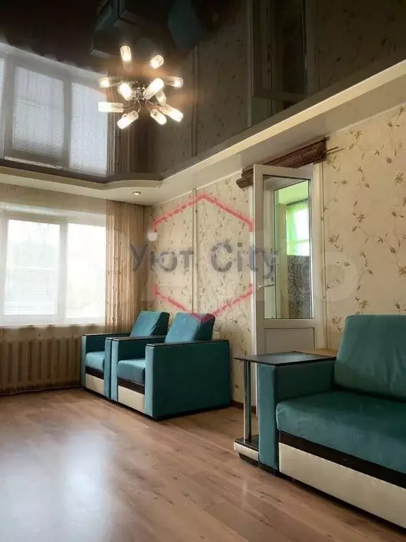 2-к. квартира, 56 м, 1/9 эт. - Фото 1