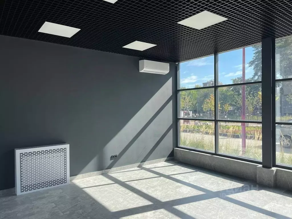 Помещение свободного назначения в Белгородская область, Белгород ул. ... - Фото 1