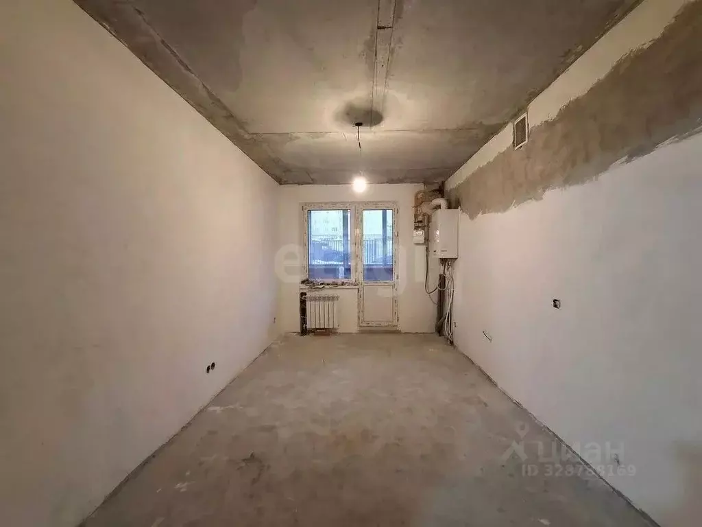 2-к кв. Чувашия, Чебоксары ул. А.В. Асламаса, 18 (70.0 м) - Фото 1
