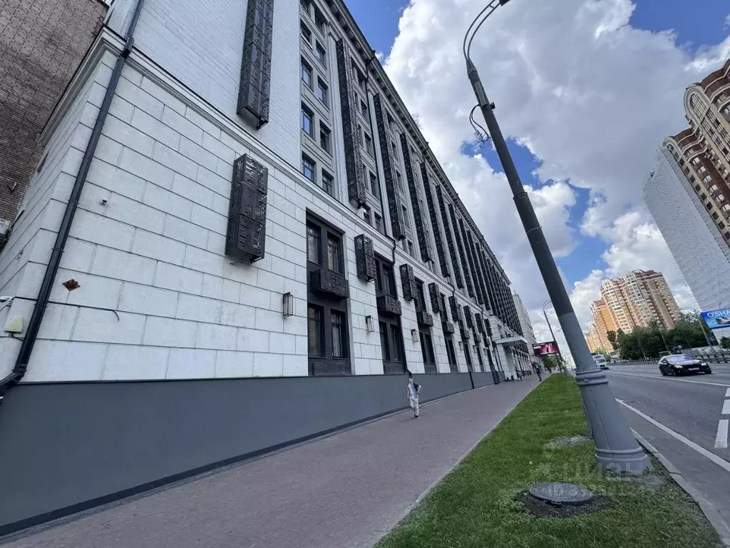 Помещение свободного назначения в Москва Лофт.фм жилой комплекс (29 м) - Фото 1