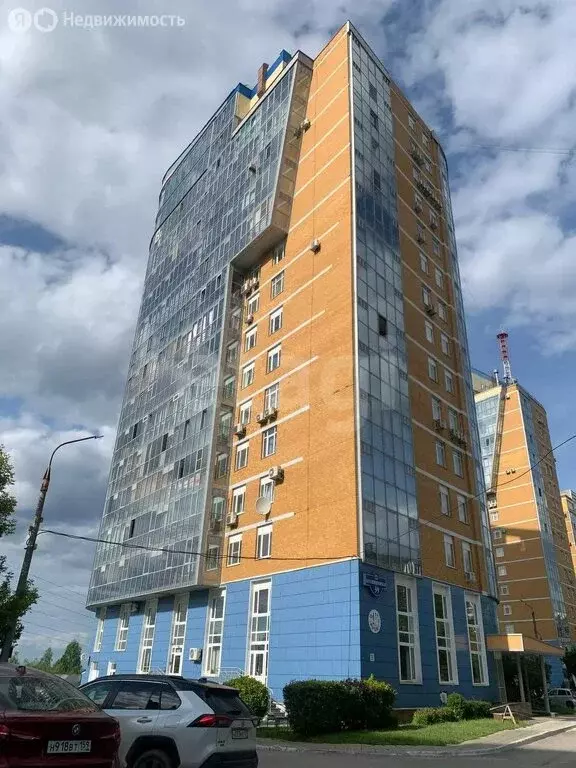 Квартира-студия: Пермь, Красновишерская улица, 39 (57.6 м) - Фото 0