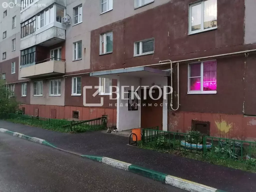3-комнатная квартира: Ярославль, проспект Фрунзе, 79к3 (67.2 м) - Фото 1