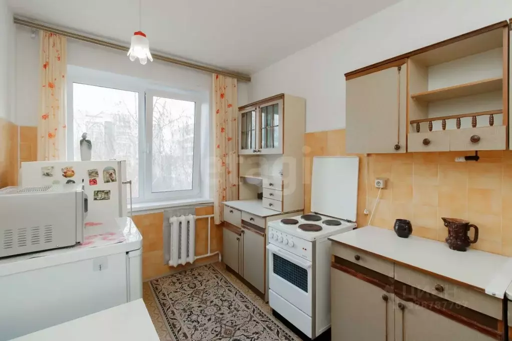 3-к кв. Тюменская область, Тюмень Олимпийская ул., 49 (64.6 м) - Фото 1