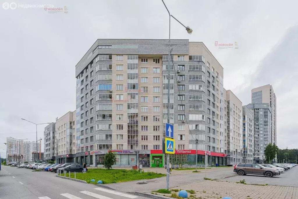 3-комнатная квартира: Екатеринбург, бульвар Академика Н.А. Семихатова, ... - Фото 1