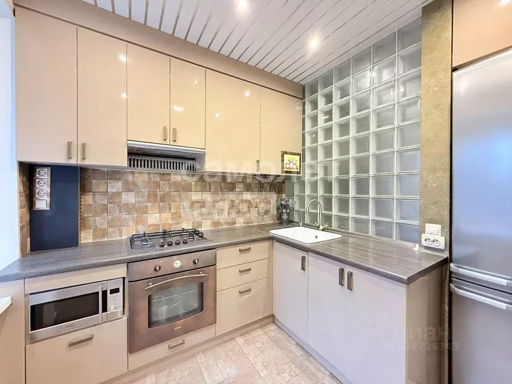 3-к кв. Московская область, Химки ул. Маяковского, 16/10 (54.0 м) - Фото 1