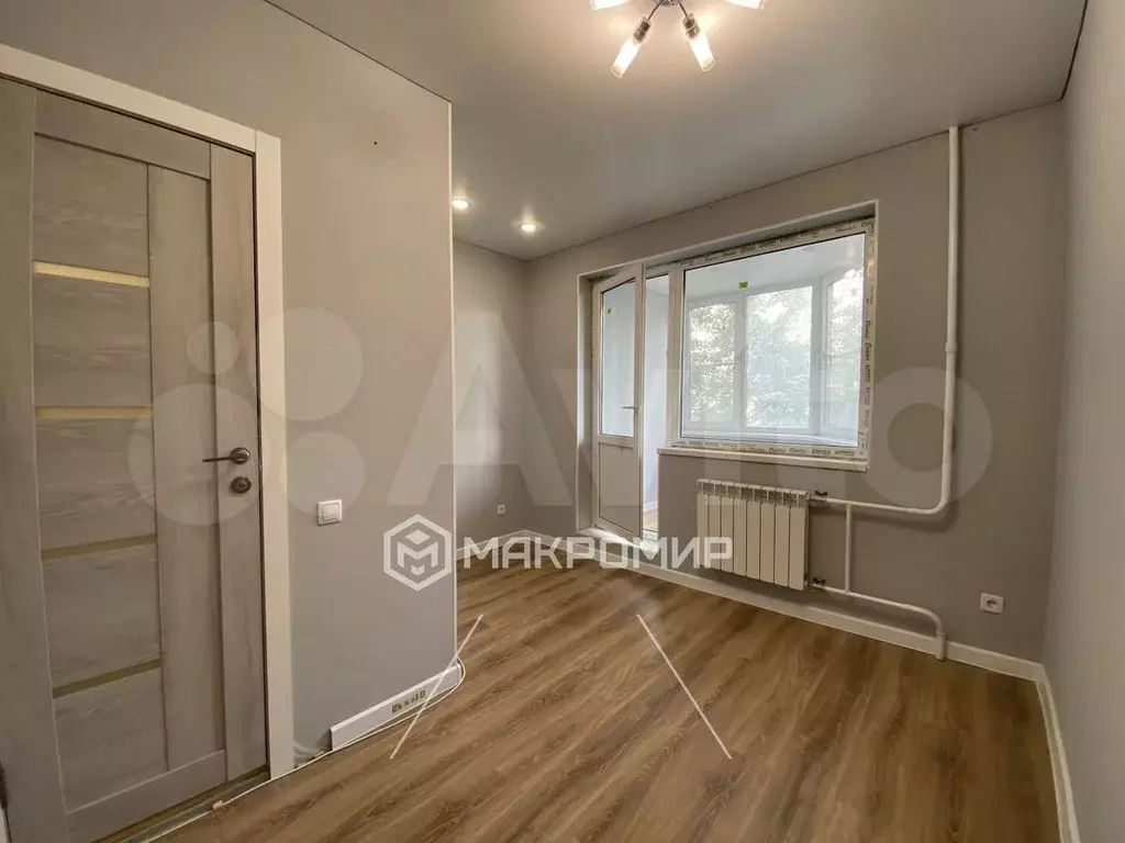 Комната 20 м в 3-к., 2/17 эт. - Фото 0