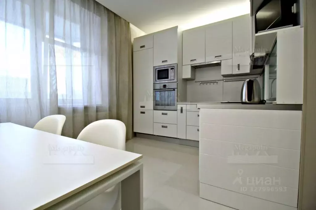 2-к кв. Санкт-Петербург Малоохтинский просп., 16к1 (70.0 м) - Фото 1