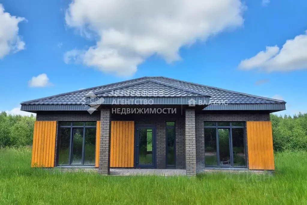 Дом в Рязанская область, Рязанский район, Дубровическое с/пос, с. ... - Фото 1