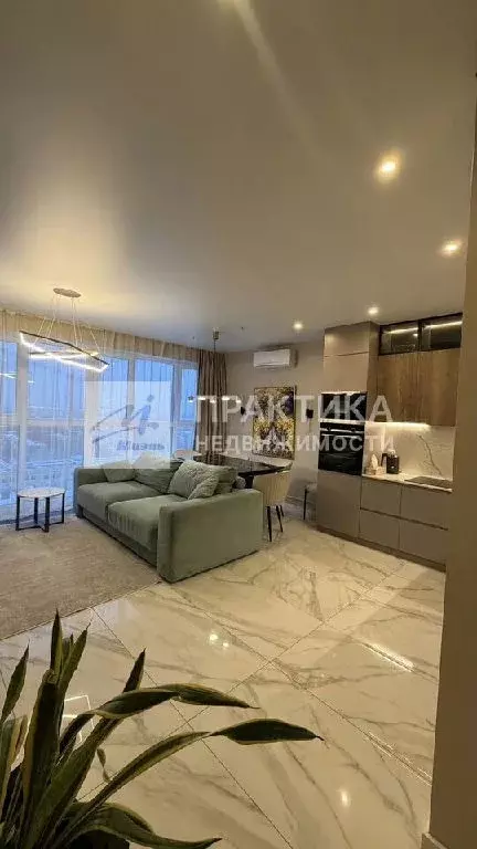 Продается 3-комнатная квартира - Фото 2