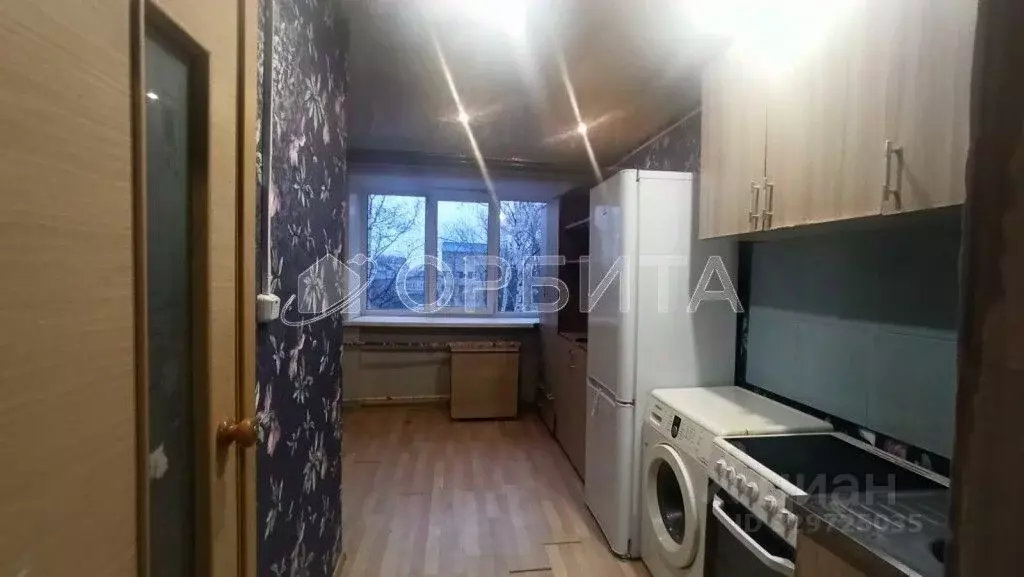 Студия Тюменская область, Тюмень Одесская ул., 18 (12.9 м) - Фото 1