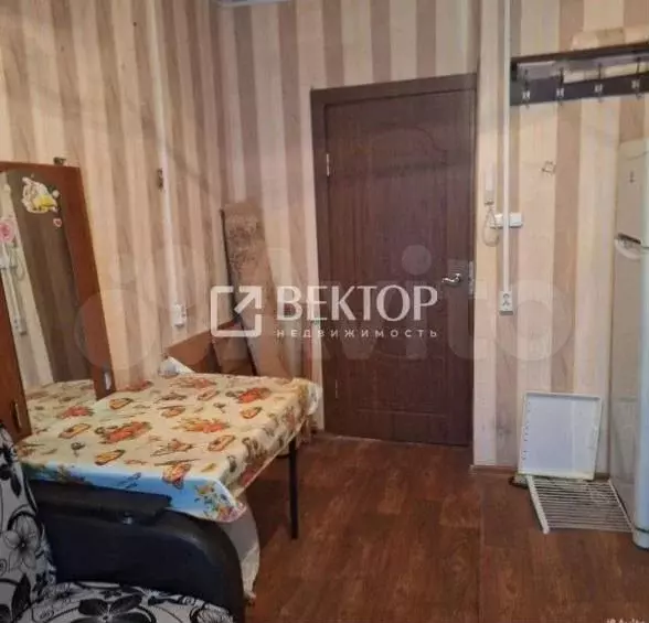 Комната 11 м в 1-к., 1/2 эт. - Фото 1