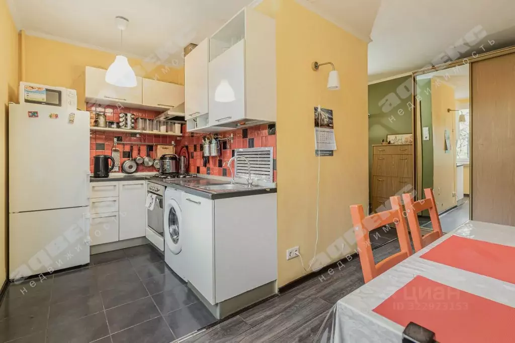 3-к кв. Санкт-Петербург ул. Турку, 4 (62.3 м) - Фото 1