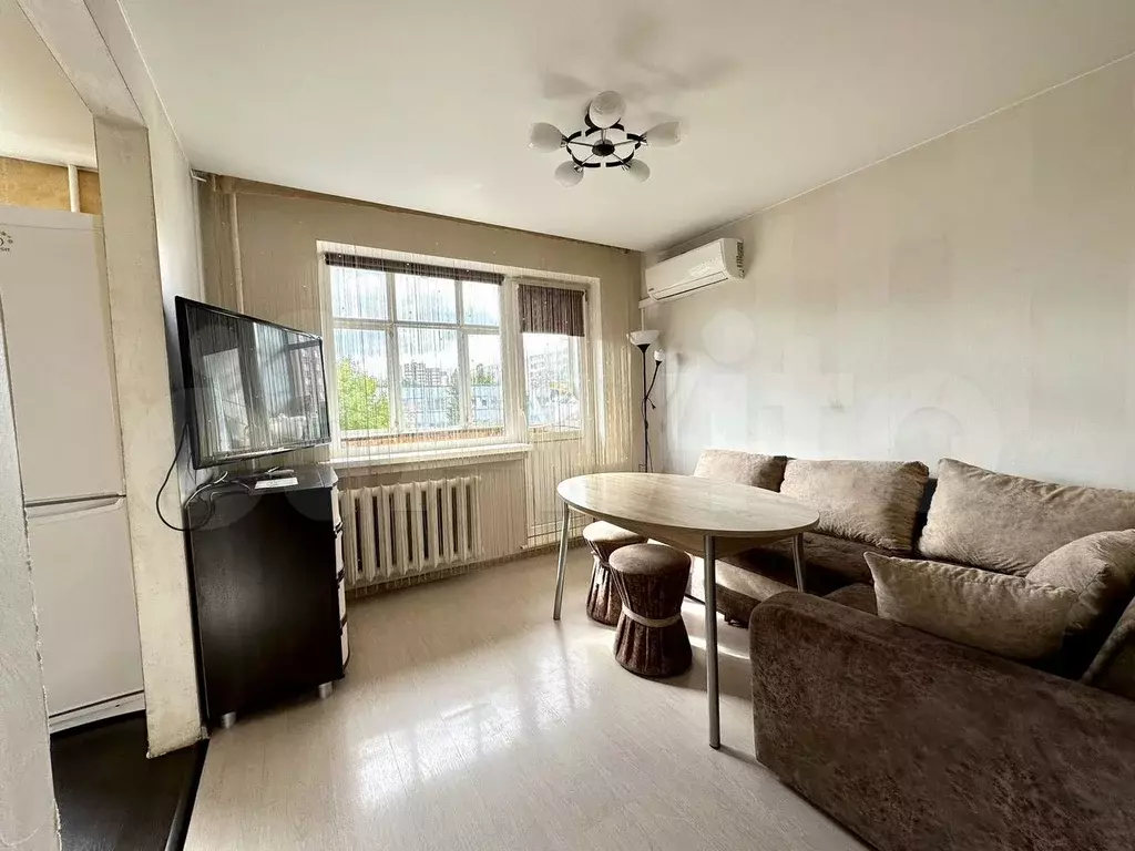 3-к. квартира, 60 м, 4/5 эт. - Фото 0