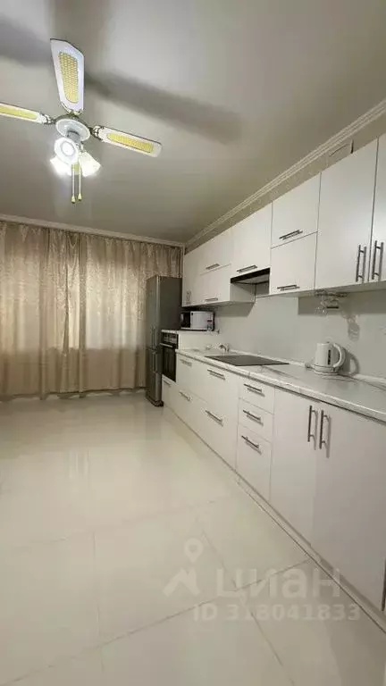 2-к кв. Татарстан, Казань ул. Баки Урманче, 11Бк2 (62.0 м) - Фото 1