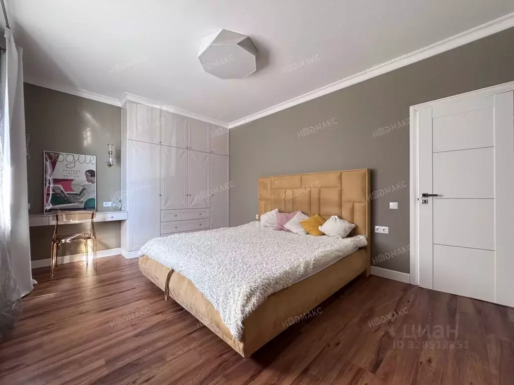 3-к кв. Санкт-Петербург Приморский просп., 52К1 (80.5 м) - Фото 1