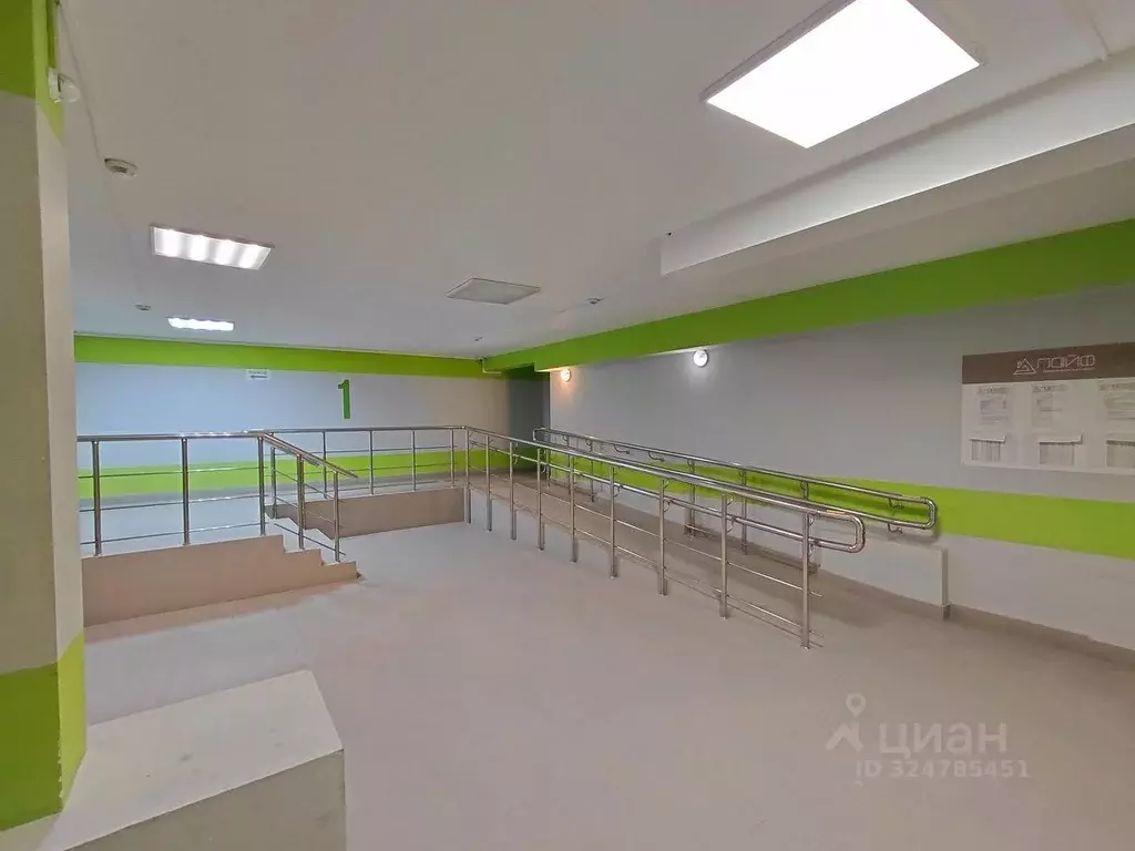 3-к кв. Астраханская область, Астрахань ул. Трофимова, 6 (74.6 м) - Фото 2