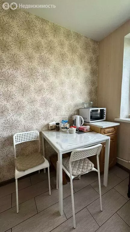 2-комнатная квартира: Элиста, 4-й микрорайон, 11 (43.5 м) - Фото 0