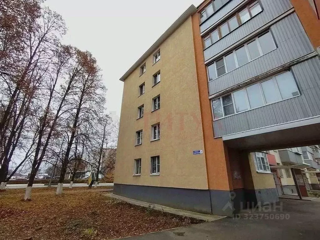 1-к кв. Белгородская область, Старый Оскол Парковый мкр, 3 (30.2 м) - Фото 1