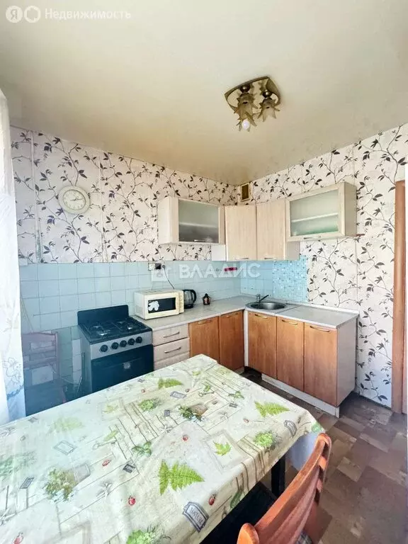 3-комнатная квартира: Вологда, Новгородская улица, 37 (63 м) - Фото 1