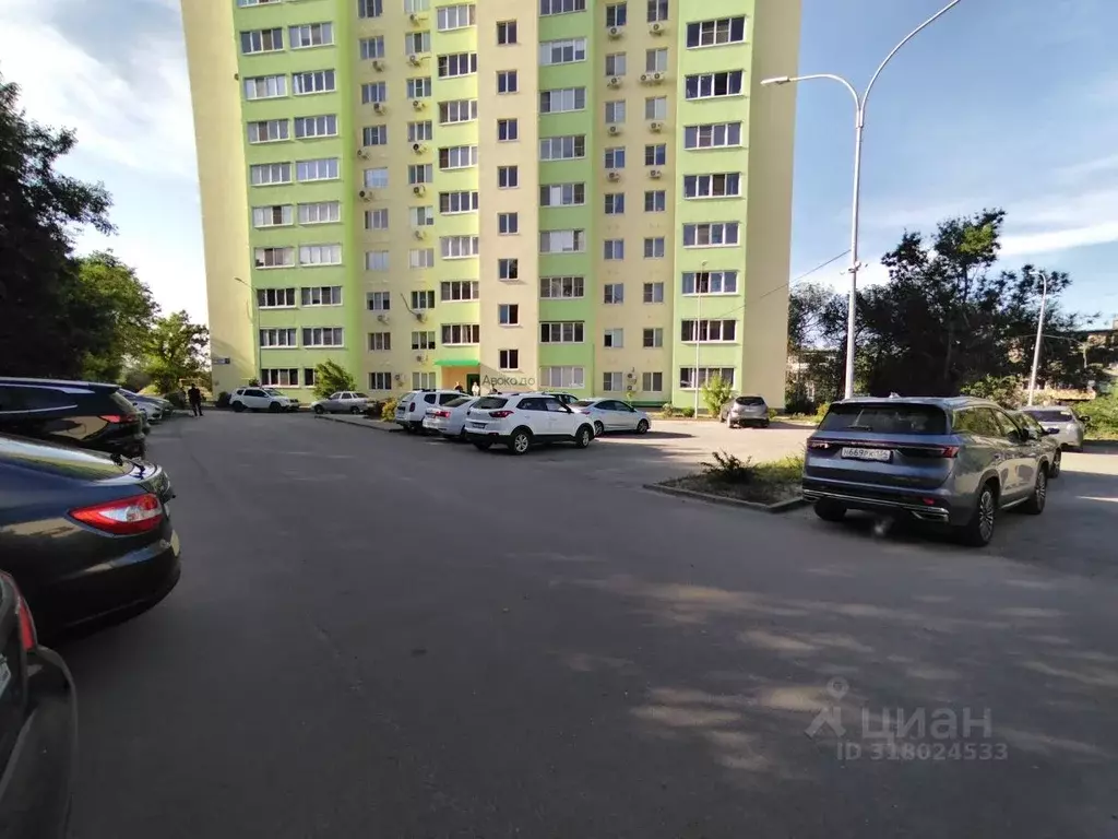 1-к кв. Волгоградская область, Волгоград ул. Баумана, 12 (42.0 м) - Фото 1