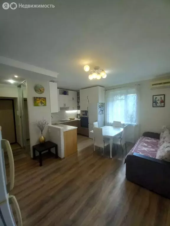 3-комнатная квартира: Ростов-на-Дону, улица Ерёменко, 60/9к1 (60 м) - Фото 0