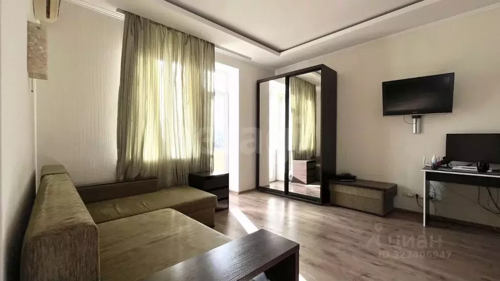 1-к кв. Крым, Симферополь ул. Гоголя (49.1 м) - Фото 2