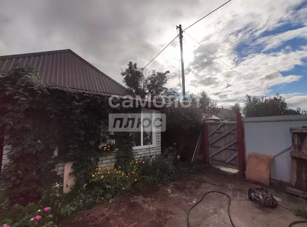 Дом в Ханты-Мансийский АО, Сургут Газовик СНТ, ул. Сосновая, 36 (50 м) - Фото 1