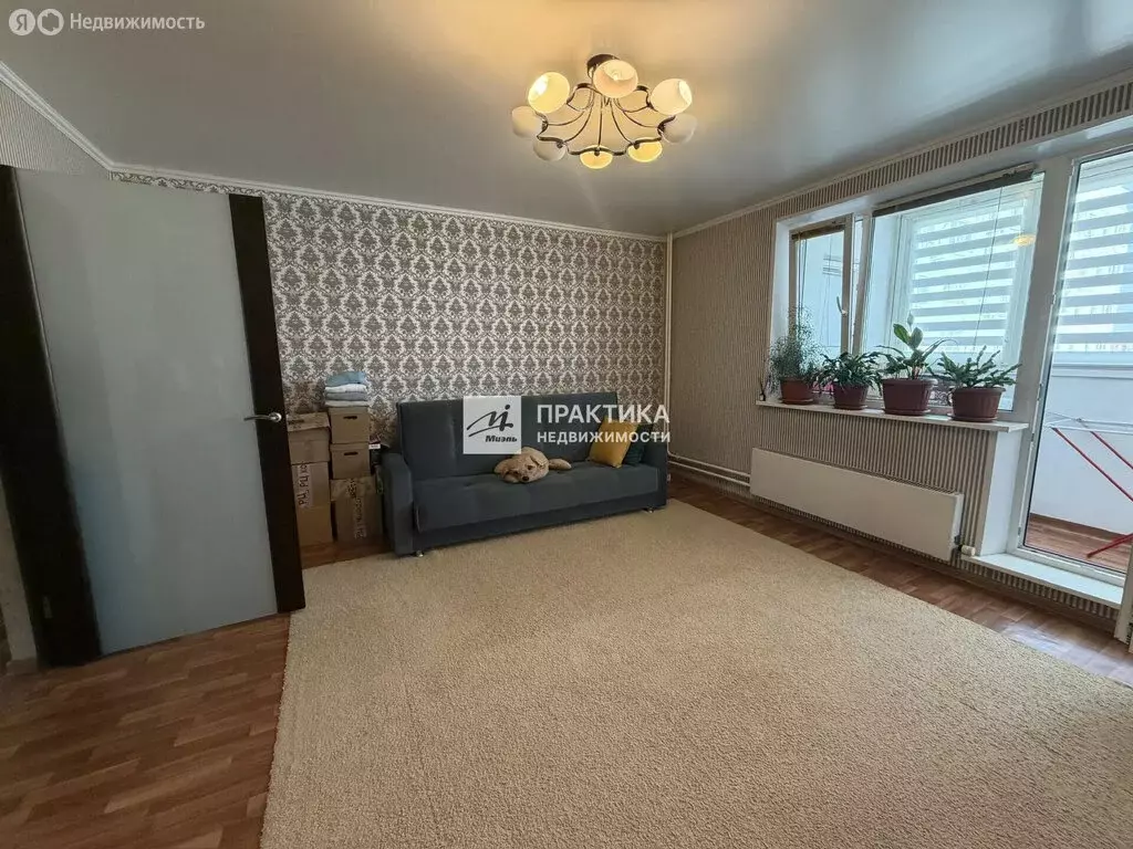 3-комнатная квартира: Балашиха, микрорайон Авиаторов, бульвар ... - Фото 0