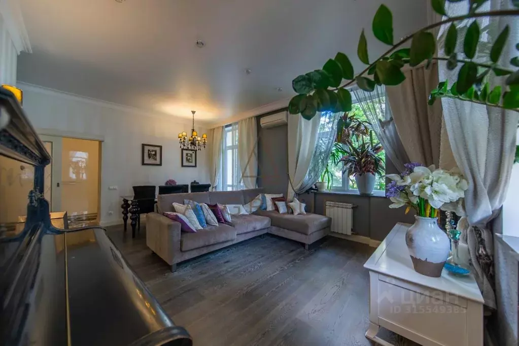 3-к кв. Санкт-Петербург Удельный просп., 31 (98.0 м) - Фото 0