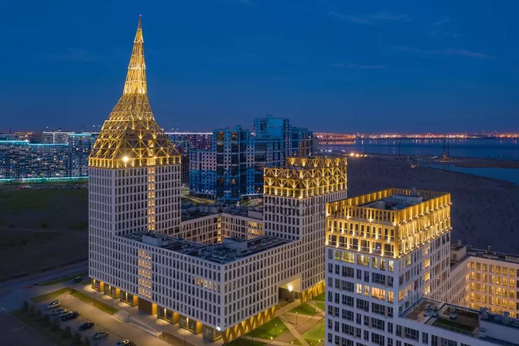 4-к кв. Санкт-Петербург ул. Челюскина, 8 (86.0 м) - Фото 1