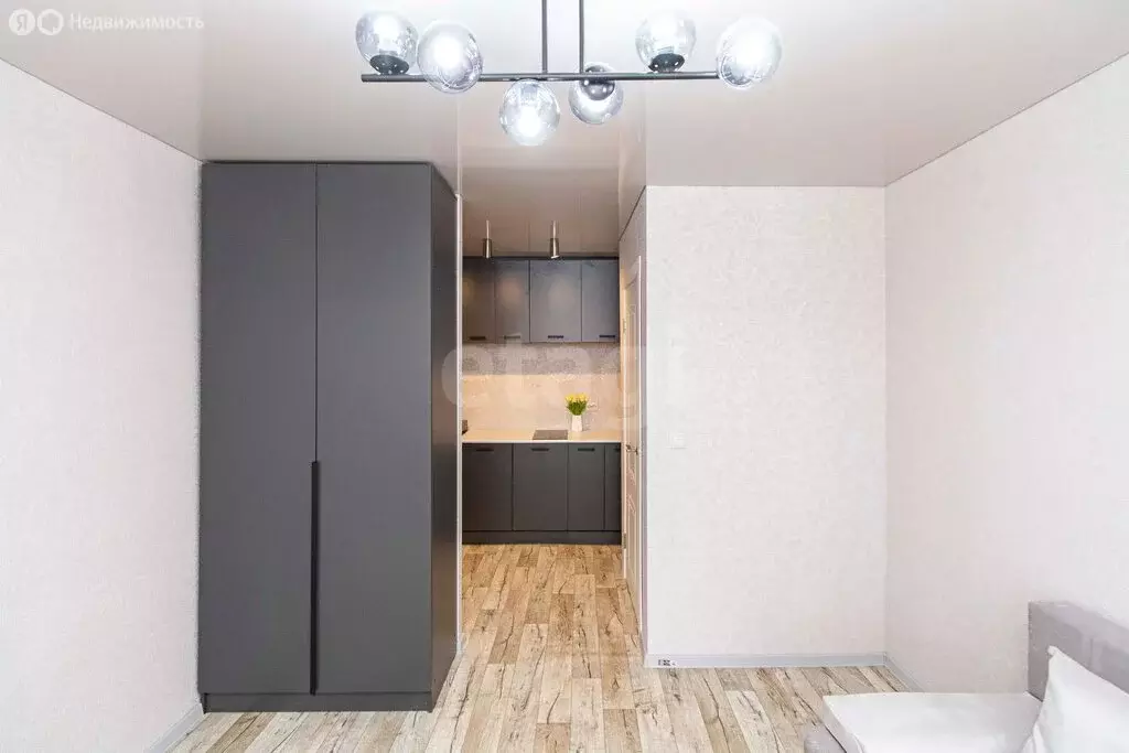 1-комнатная квартира: Тюмень, проезд Геологоразведчиков, 55 (18 м) - Фото 1