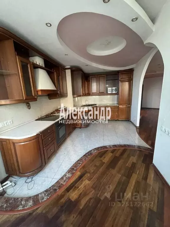 3-к кв. Санкт-Петербург просп. Энгельса, 97 (103.0 м) - Фото 0