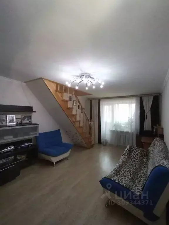 3-к кв. Чувашия, Чебоксары ул. Мате Залка, 23к1 (92.3 м) - Фото 0