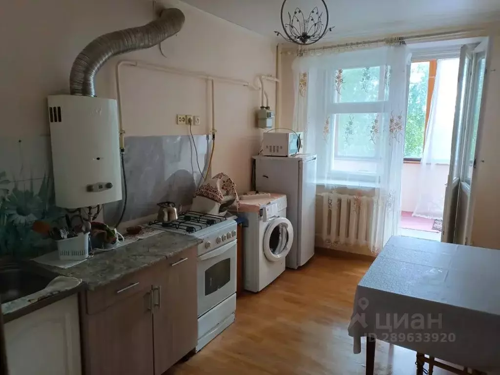1-к кв. Орловская область, Орел Ливенская ул., 2А (40.0 м) - Фото 1
