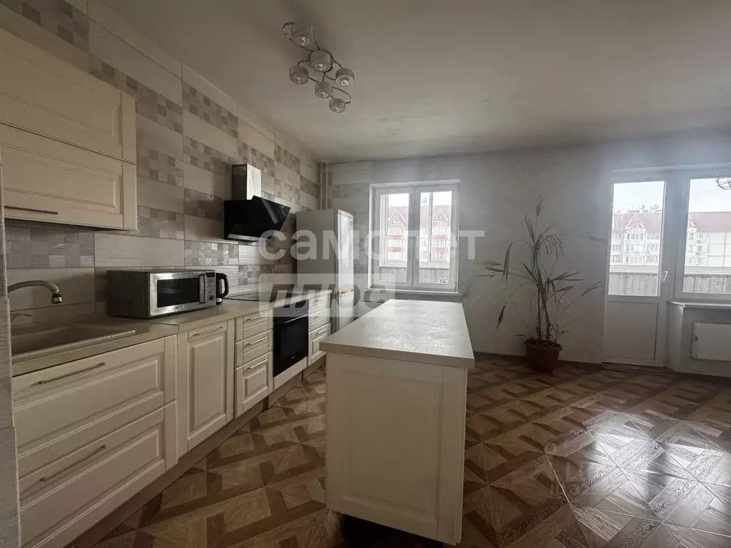 3-к кв. Иркутская область, Иркутск ул. Баумана, 207 (80.8 м) - Фото 1