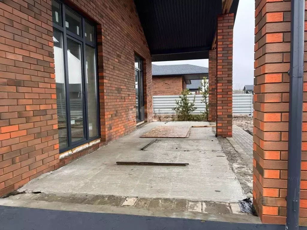 Дом в Воронежская область, Рамонский район, Новоживотинновское с/пос, ... - Фото 1