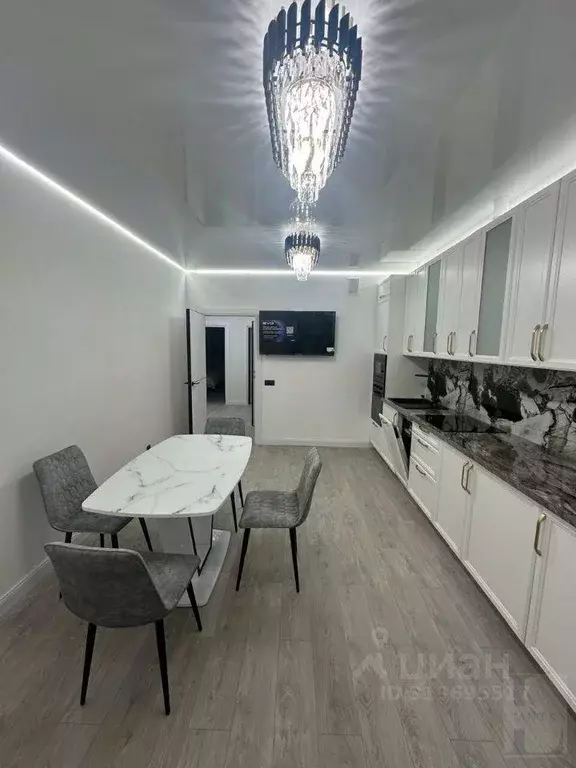 Квартира, 2 комнаты, 69.9 м - Фото 0