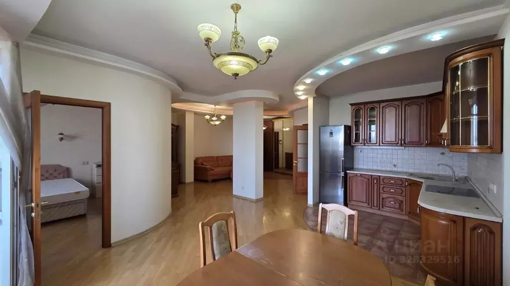 2-к кв. Москва Никулинская ул., 5к2 (70.9 м) - Фото 1