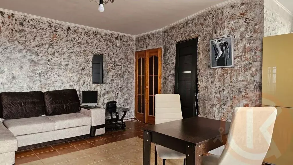 3-к кв. Крым, Саки ул. Советская, 32 (51.0 м) - Фото 1